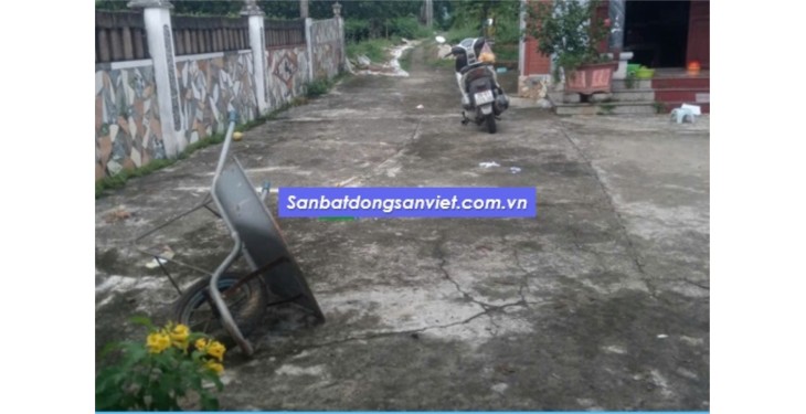 ⭐CẦN BÁN NHANH lô đất vị trí đẹp có sẵn nhà xây kiên cố tại xã Yên Bài