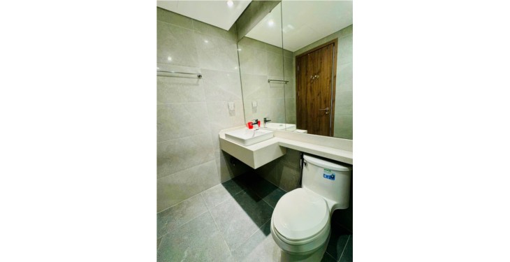 Bán căn hộ 2 phòng ngủ 2 vệ sinh view Biệt Thự Đảo