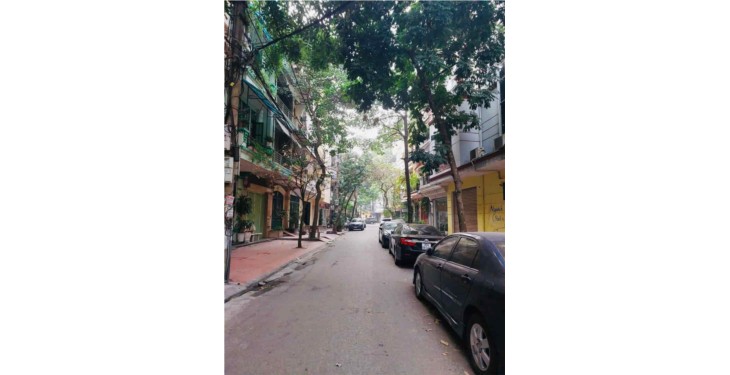 KHU VIP ĐẦM TRẤU-PHÂN LÔ-MẶT TIỀN RỘNG-ÔTÔ TẢI VÀO NHÀ-TIỆN ÍCH ĐỈNH C