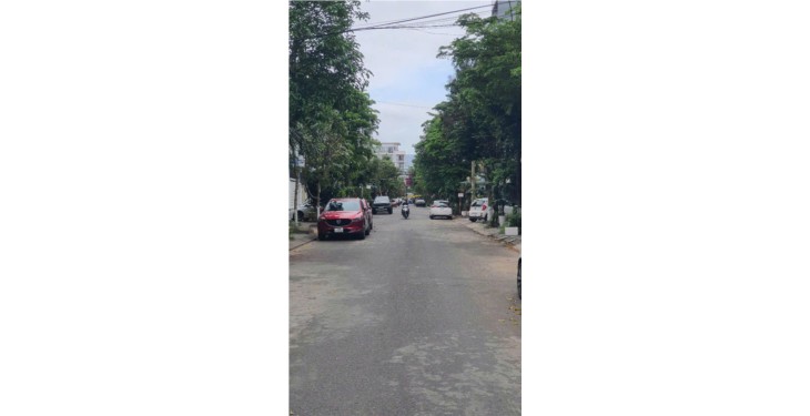Bán toà CHDV 5 tầng gần sát cầu sông Hàn, TP. Đà Nẵng 